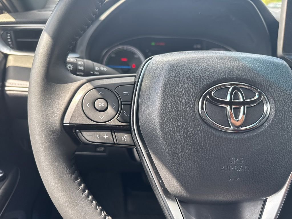 Used 2024 Toyota Venza Nightshade AWD/4WD image 15