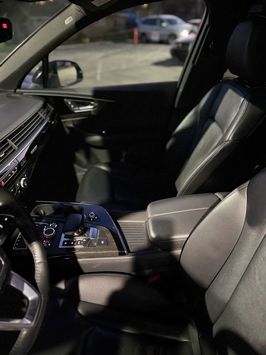 Used 2017 Audi Q7 3.0T Premium image 8