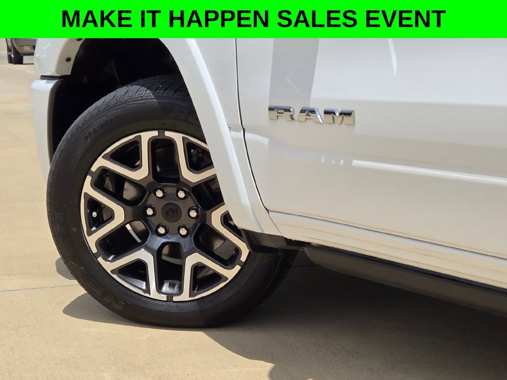 Used 2025 RAM 1500 Laramie w/ Laramie Southwest Edition AWD/4WD image 30