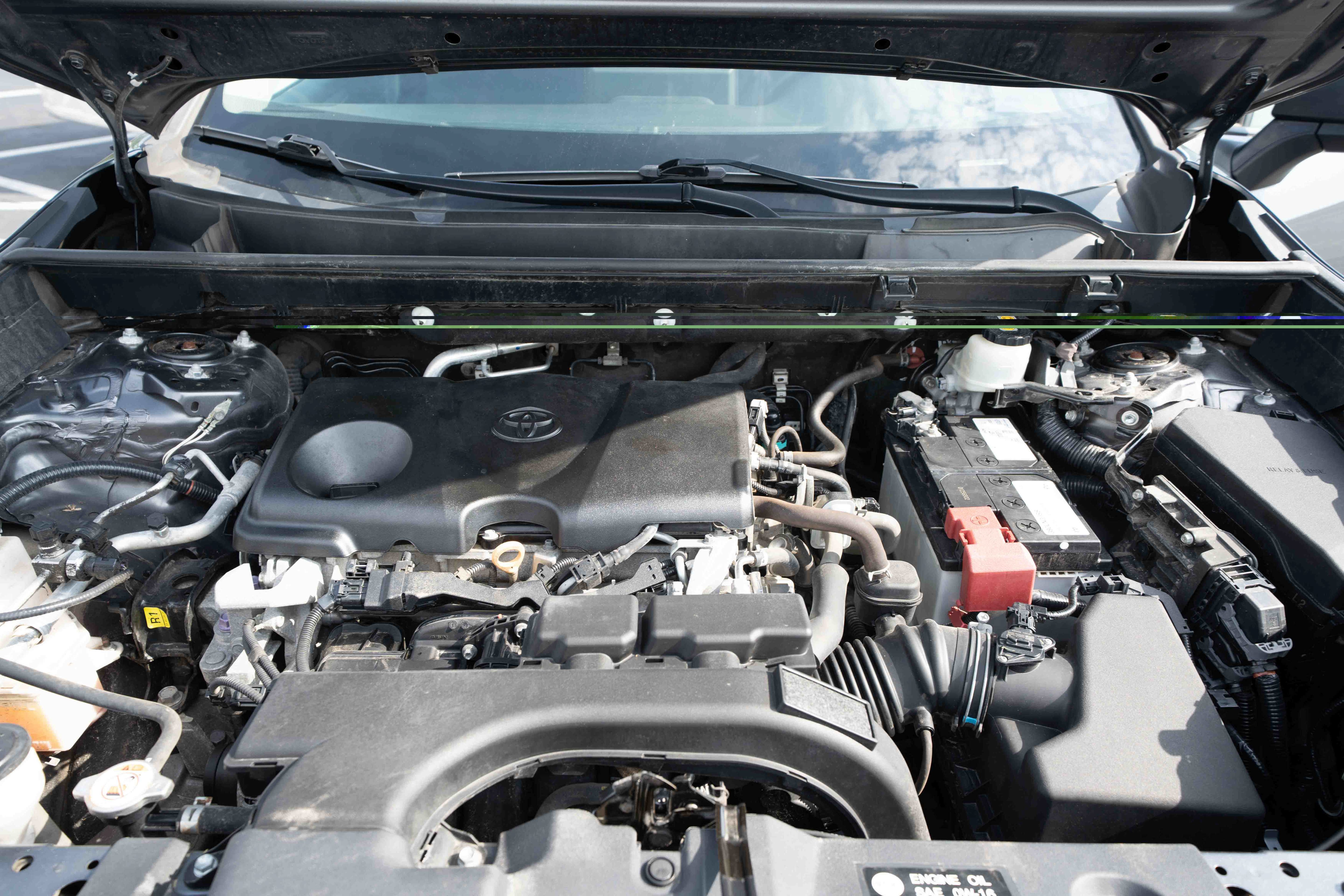 Used 2019 Toyota RAV4 LE AWD/4WD image 31