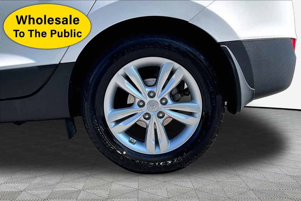 Used 2013 Hyundai Tucson GLS FWD image 21