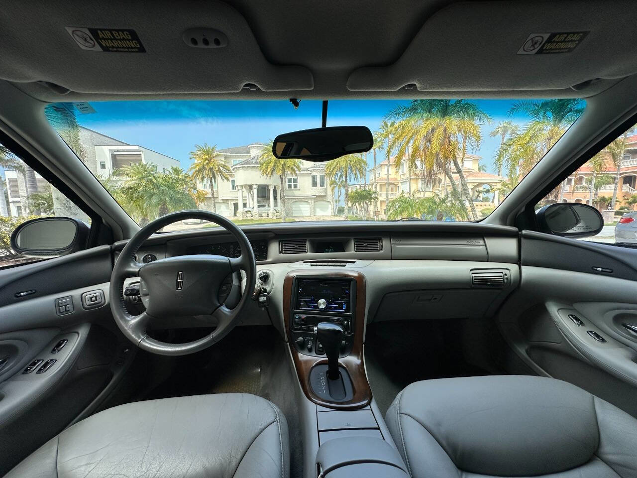 Used 1998 Lincoln Mark VIII RWD image 11