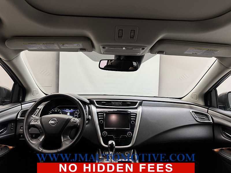 Used 2021 Nissan Murano SL w/ SL Moonroof Package image 12
