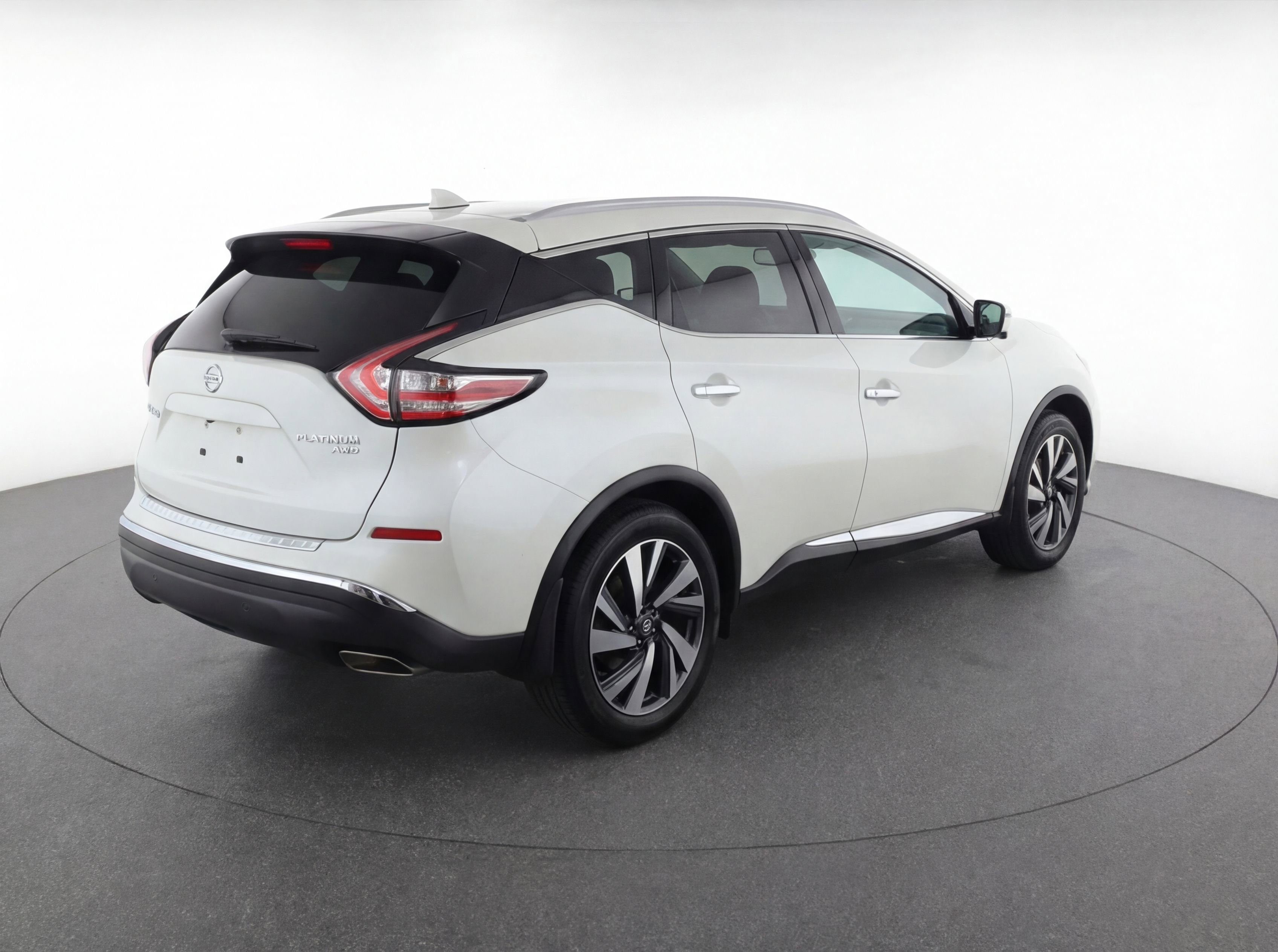 Used 2017 Nissan Murano Platinum w/ Platinum Technology Package image 4