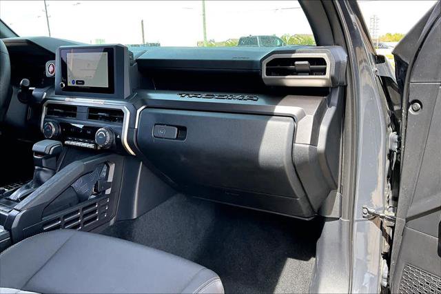 Certified 2025 Toyota Tacoma TRD Sport image 19