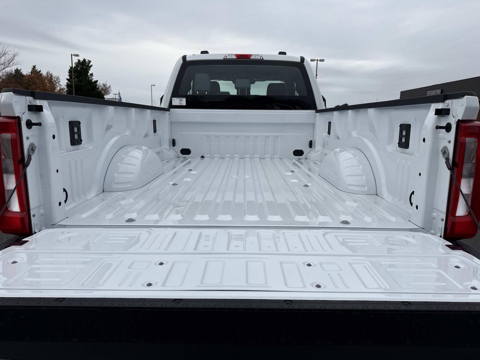 New 2026 Ford F250 XL w/ XL Off-Road Package image 12