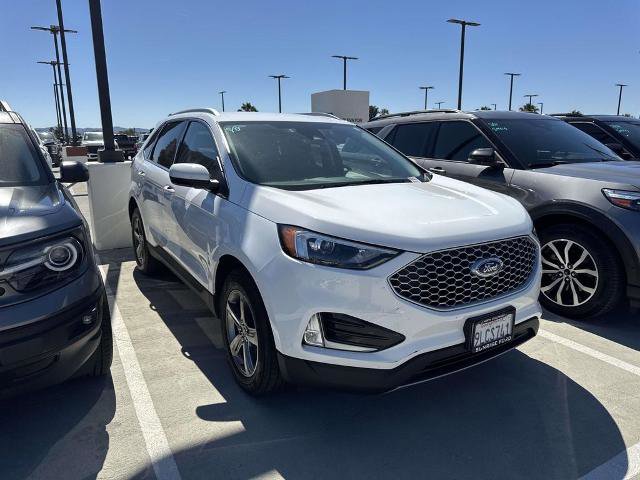 Certified 2024 Ford Edge SEL w/ Convenience Package AWD/4WD image 10