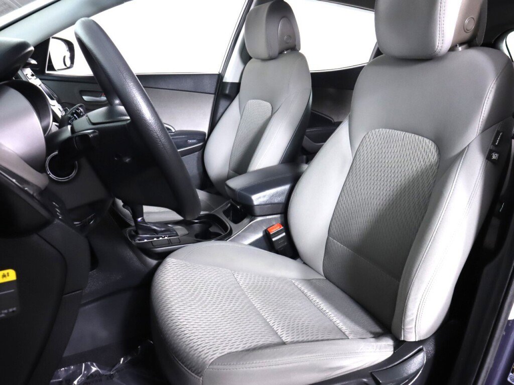 Used 2014 Hyundai Santa Fe Sport image 24