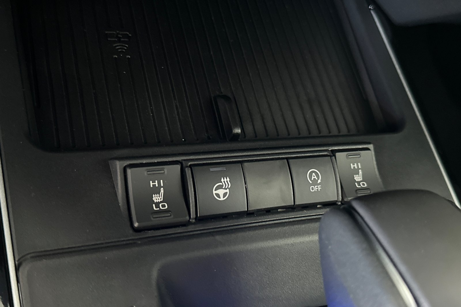 New 2026 Toyota Corolla Cross XLE AWD/4WD image 25