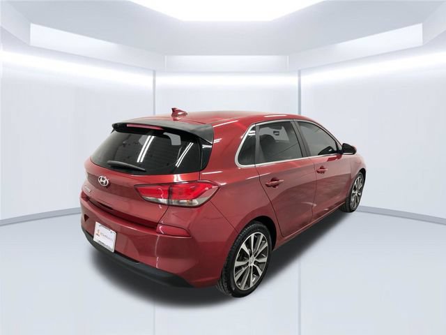Used 2020 Hyundai Elantra GT FWD image 13