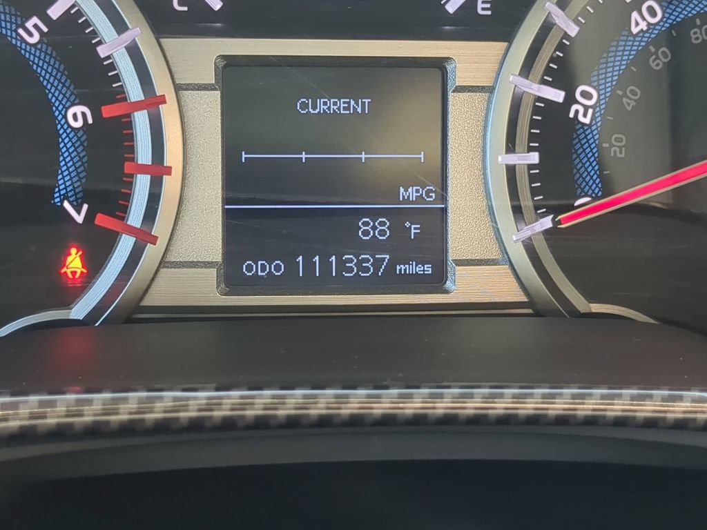 Used 2019 Toyota 4Runner SR5 AWD/4WD image 31