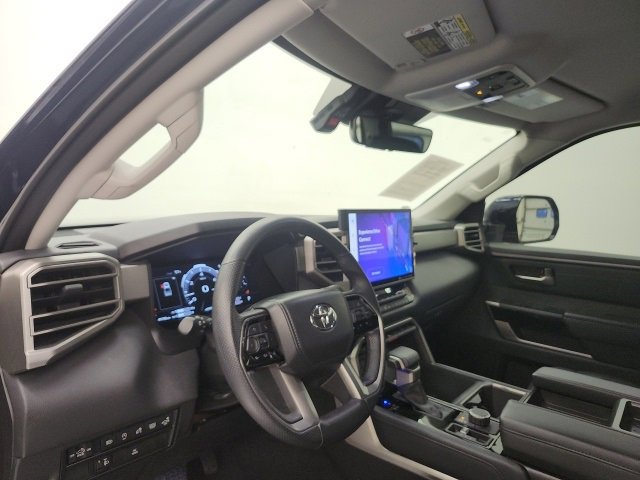 Used 2024 Toyota Tundra Limited image 12