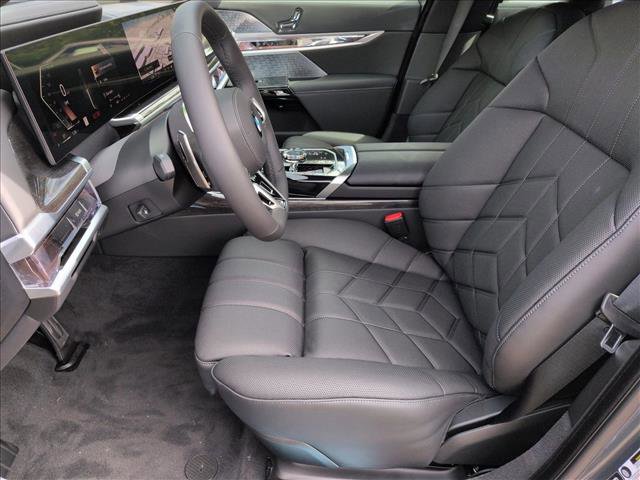New 2026 BMW 760i xDrive w/ Autobahn Package AWD/4WD image 4