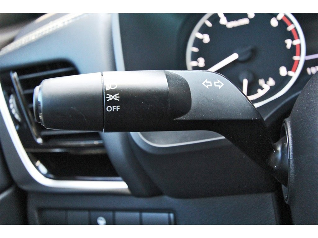 Used 2023 Nissan Rogue SL w/ SL Premium Package image 17