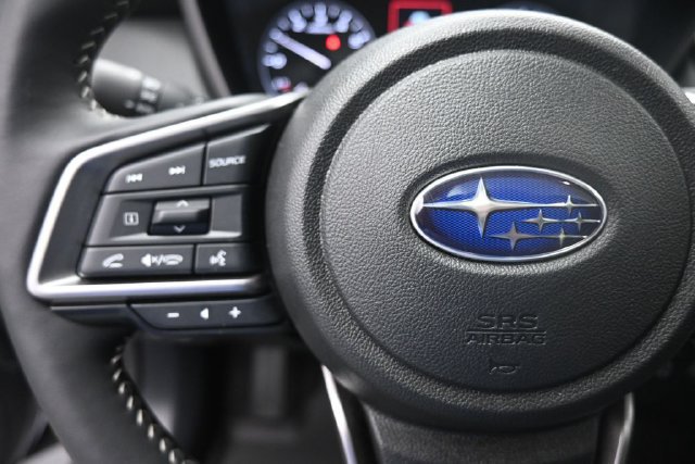 Used 2025 Subaru Outback Touring w/ Popular Package #2 AWD/4WD image 15