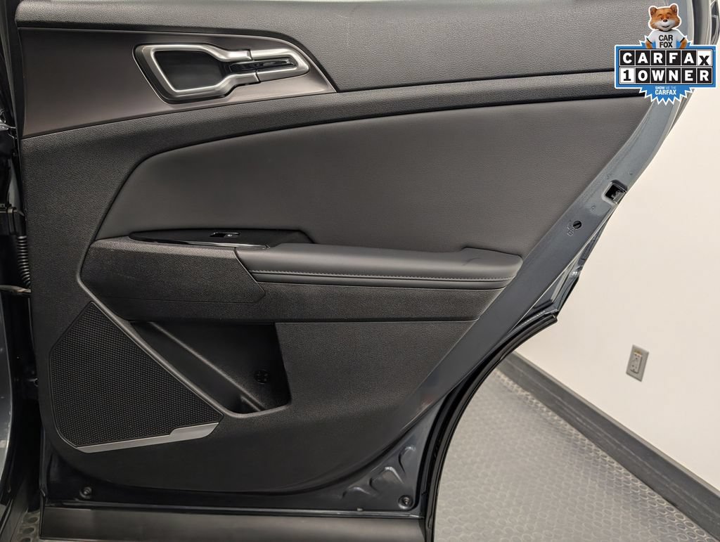Certified 2023 Kia Sportage EX FWD image 32