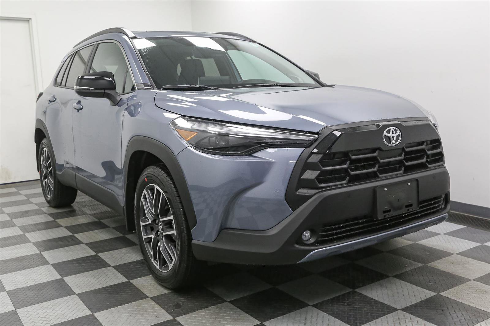New 2026 Toyota Corolla Cross XLE image 2