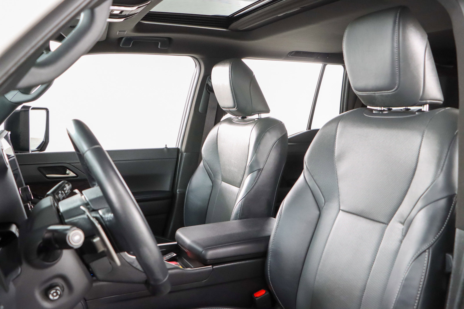 Used 2025 Lexus GX 550 w/ Accessory Package (2T) image 25