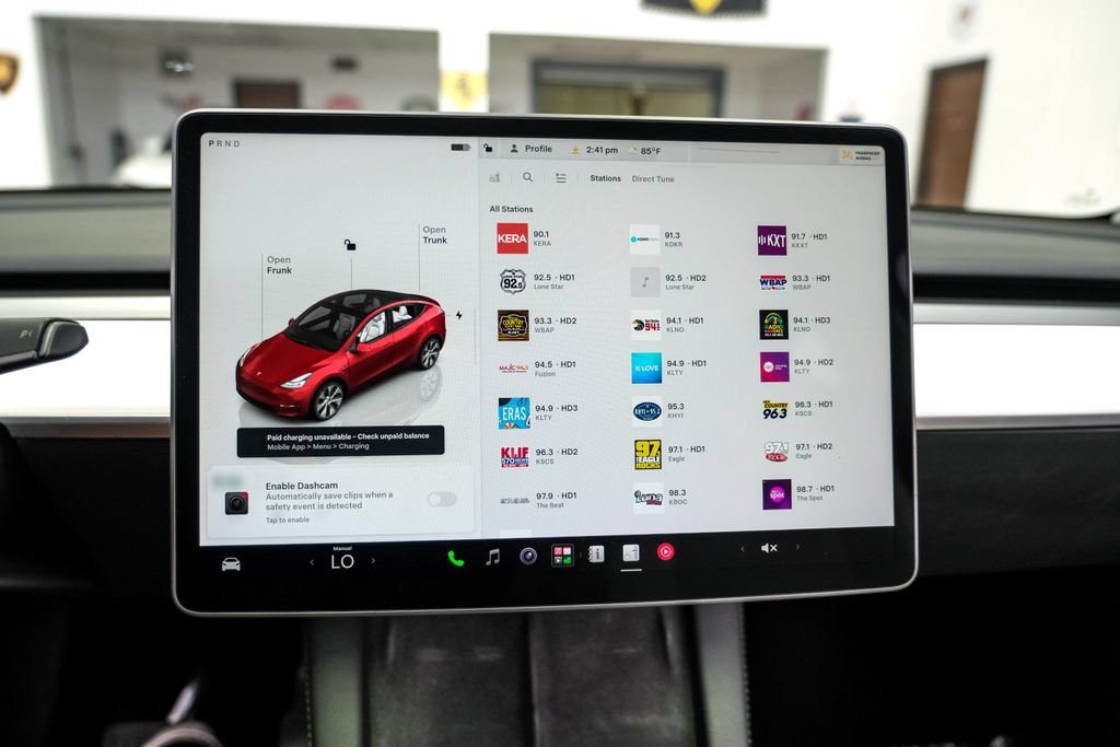 Used 2023 Tesla Model Y AWD image 28