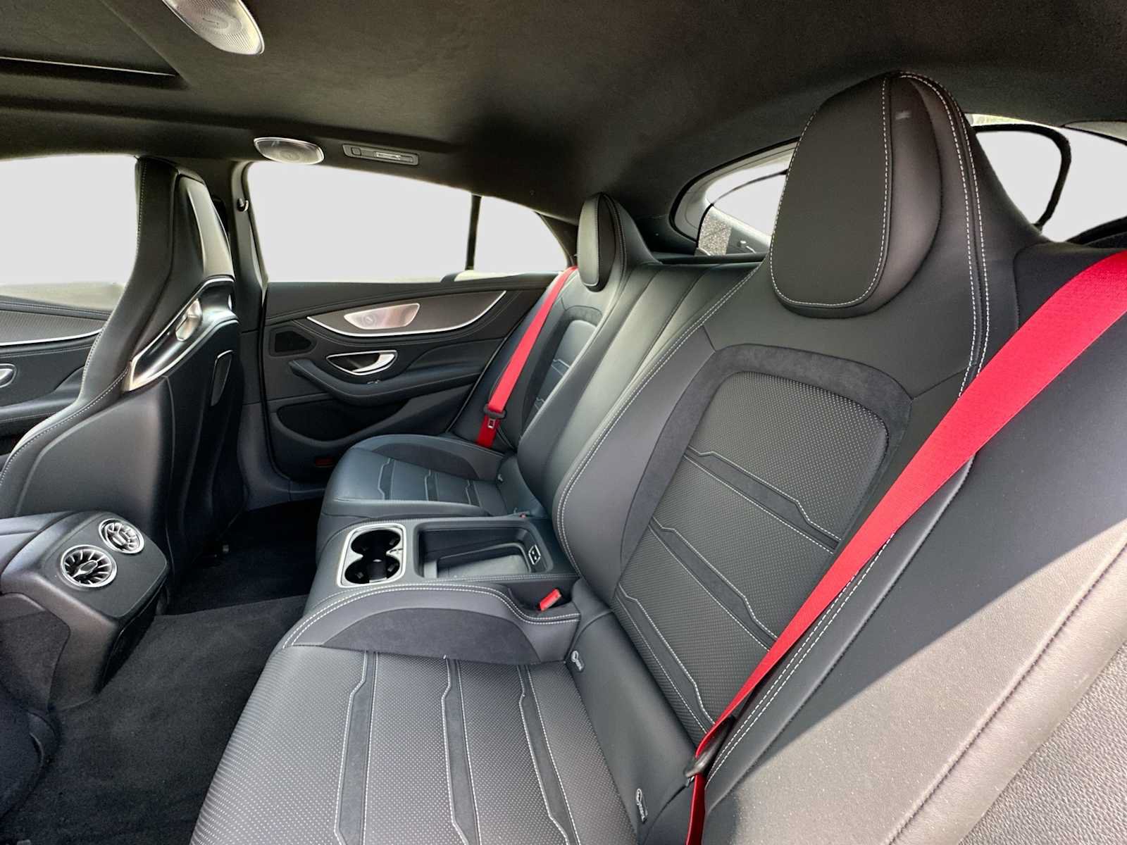 Used 2024 Mercedes-Benz AMG GT 63 S image 26