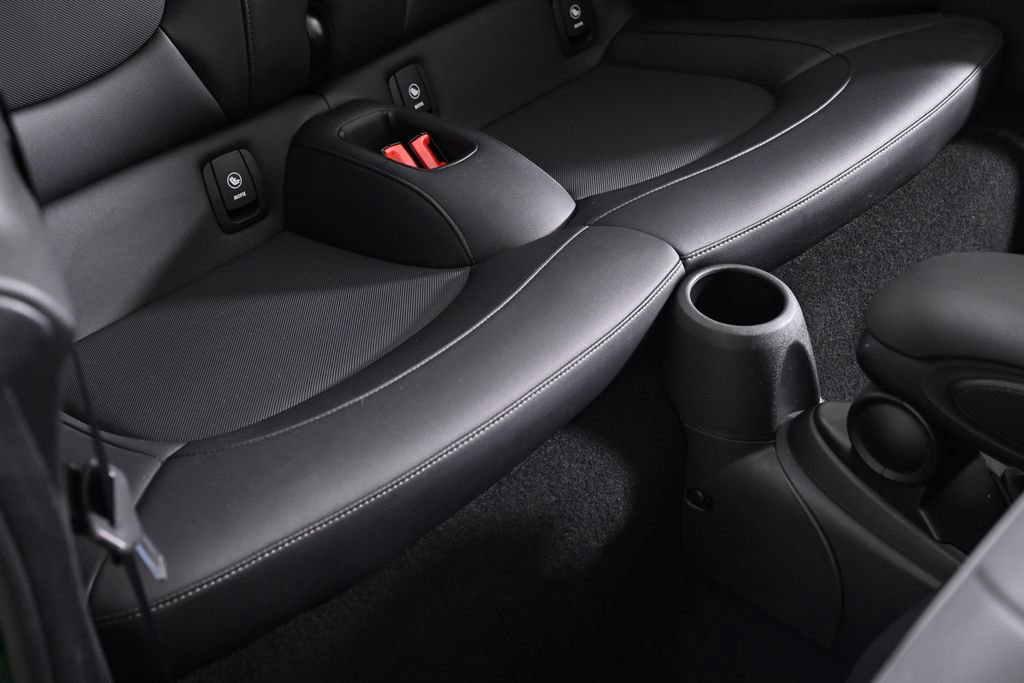 Certified 2023 MINI Cooper S FWD image 29