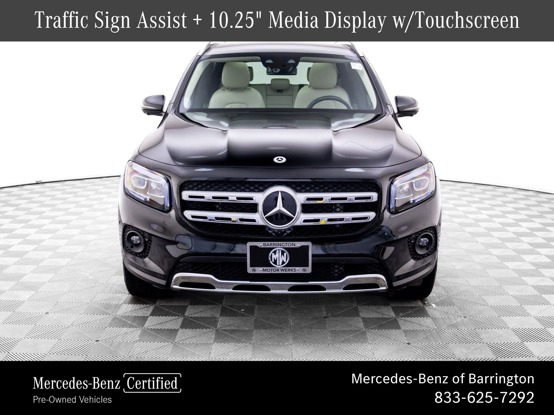 Used 2023 Mercedes-Benz GLB 250 4MATIC w/ Premium Package image 8