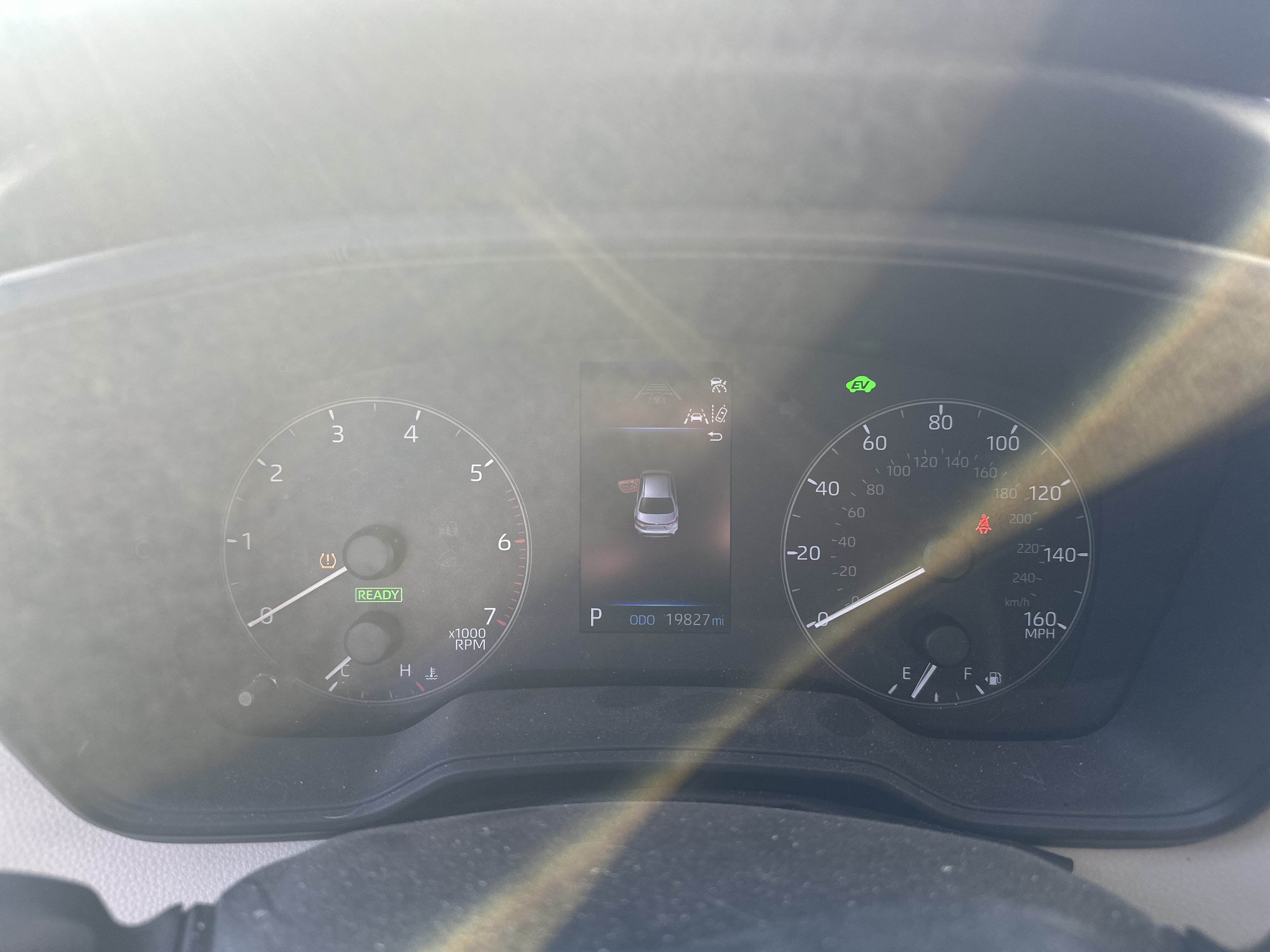 Used 2024 Toyota Corolla LE w/ LE Convenience Package FWD image 20
