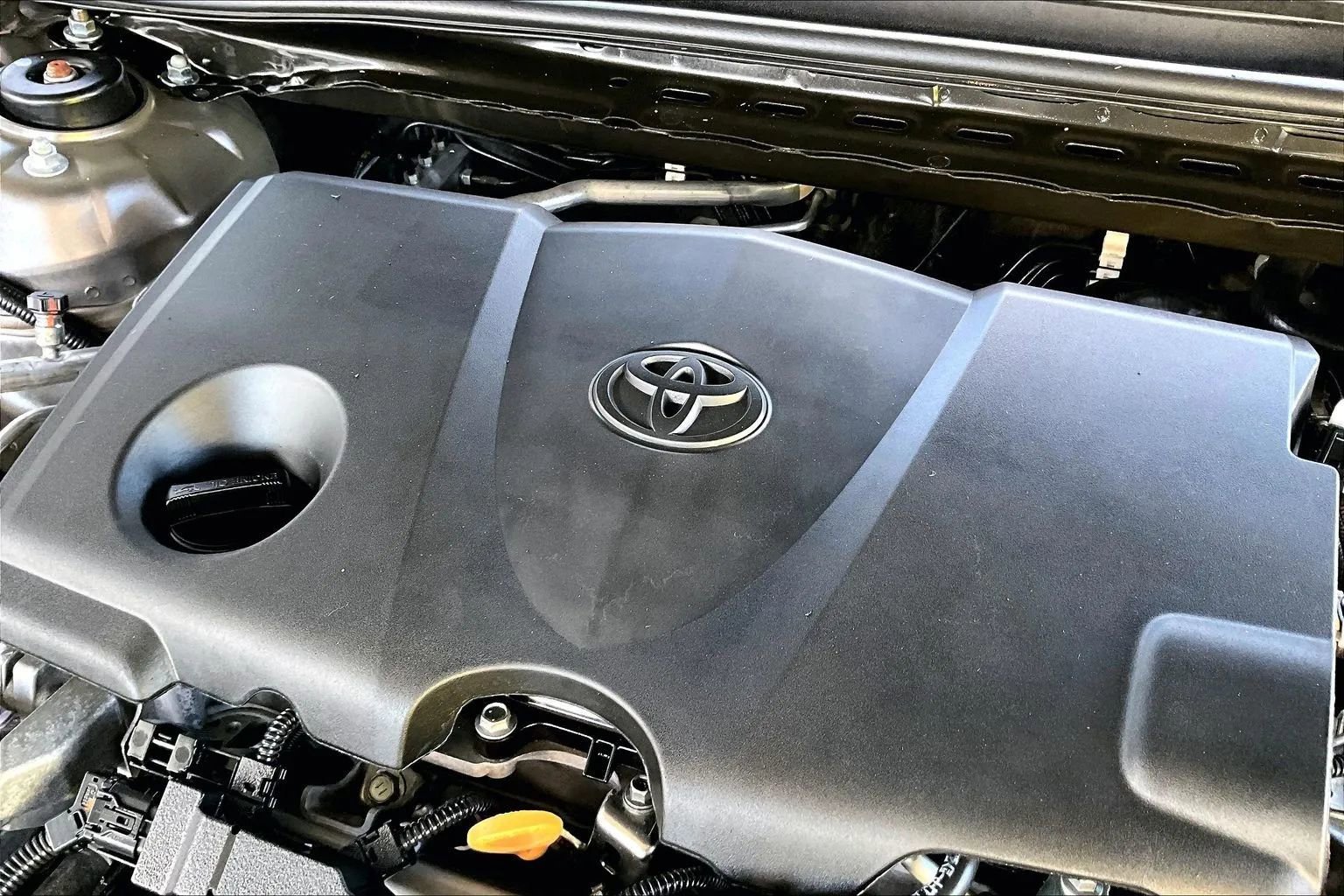 Used 2022 Toyota Camry LE FWD image 27
