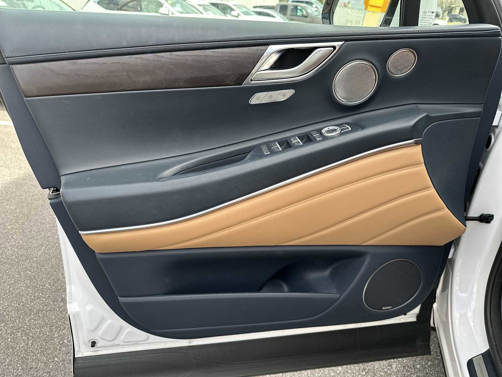 Used 2021 Genesis GV80 2.5T w/ Prestige Package 05 image 11