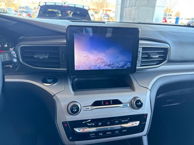Used 2023 Ford Explorer XLT w/ Equipment Group 202A image 24