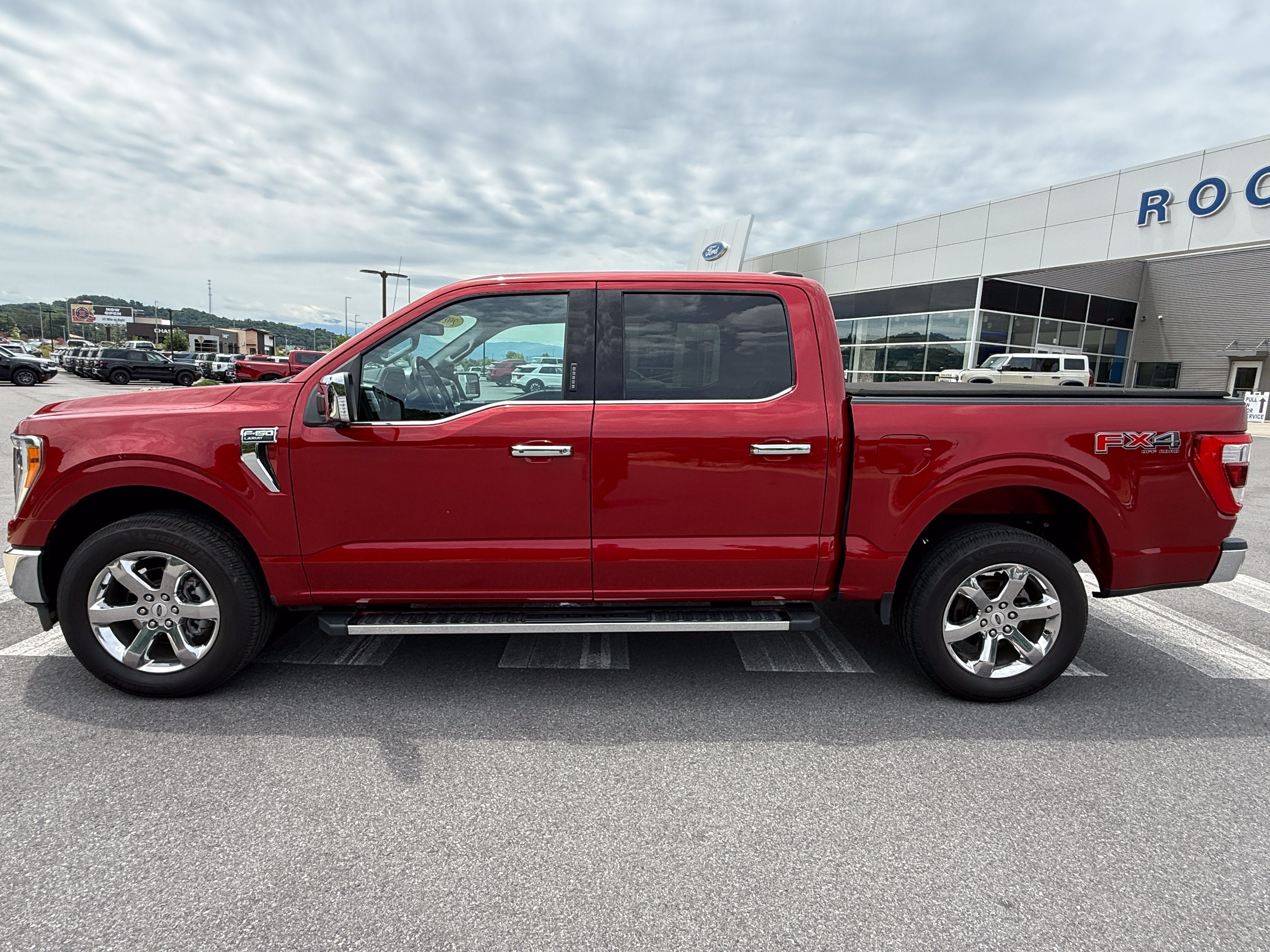 Used 2021 Ford F150 Lariat AWD/4WD image 8