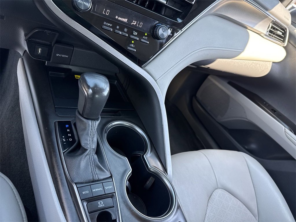 Used 2024 Toyota Camry XSE image 17