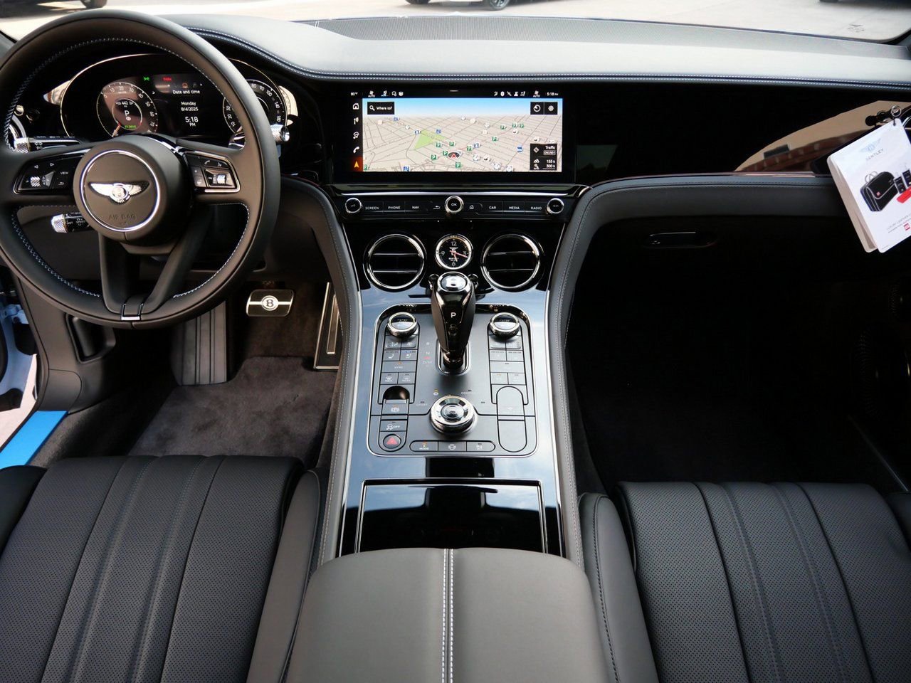 Used 2025 Bentley Continental GT image 4