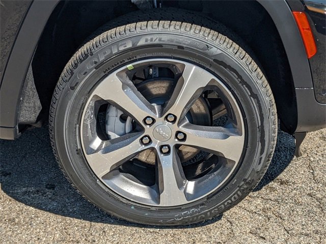 New 2025 Jeep Grand Cherokee Limited w/ Luxury Tech Group II image 10