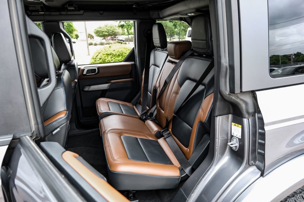 Used 2023 Ford Bronco Outer Banks image 44