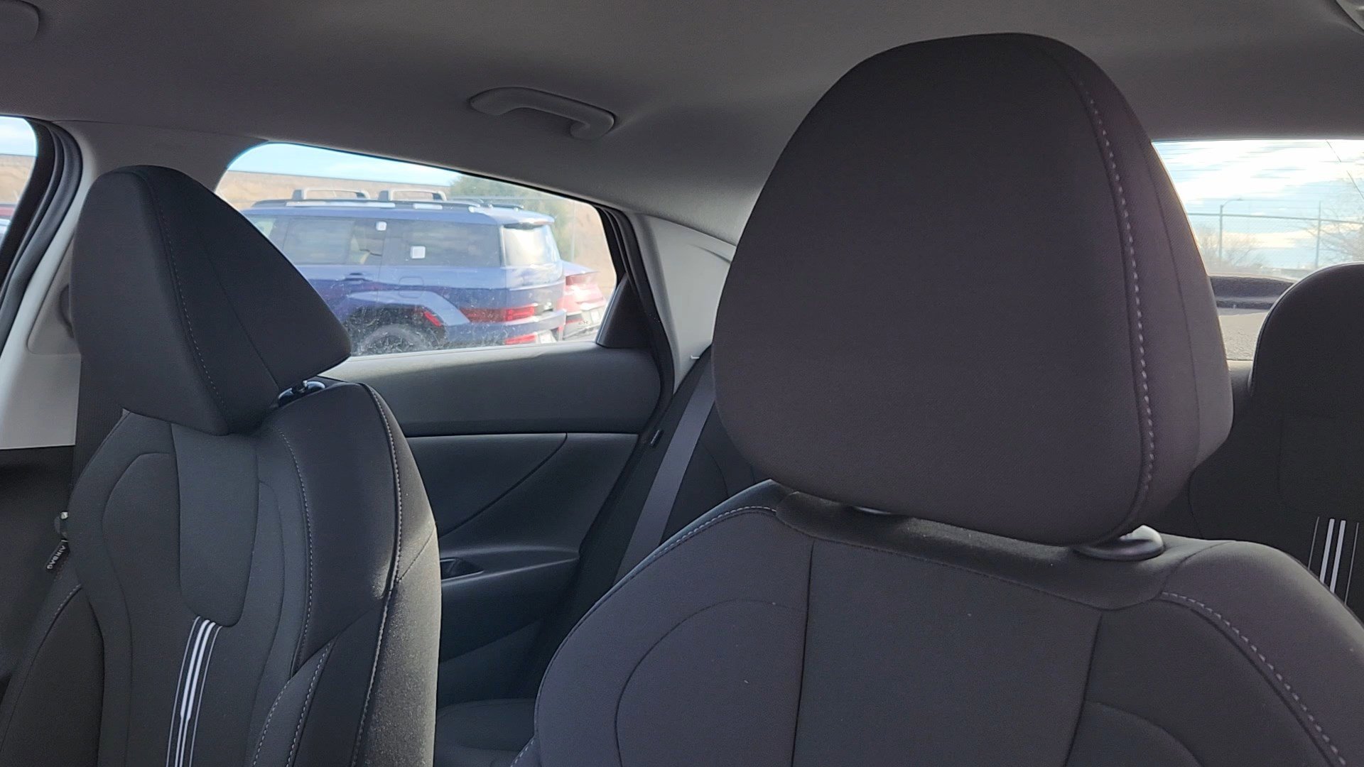 New 2026 Hyundai Elantra Blue image 9