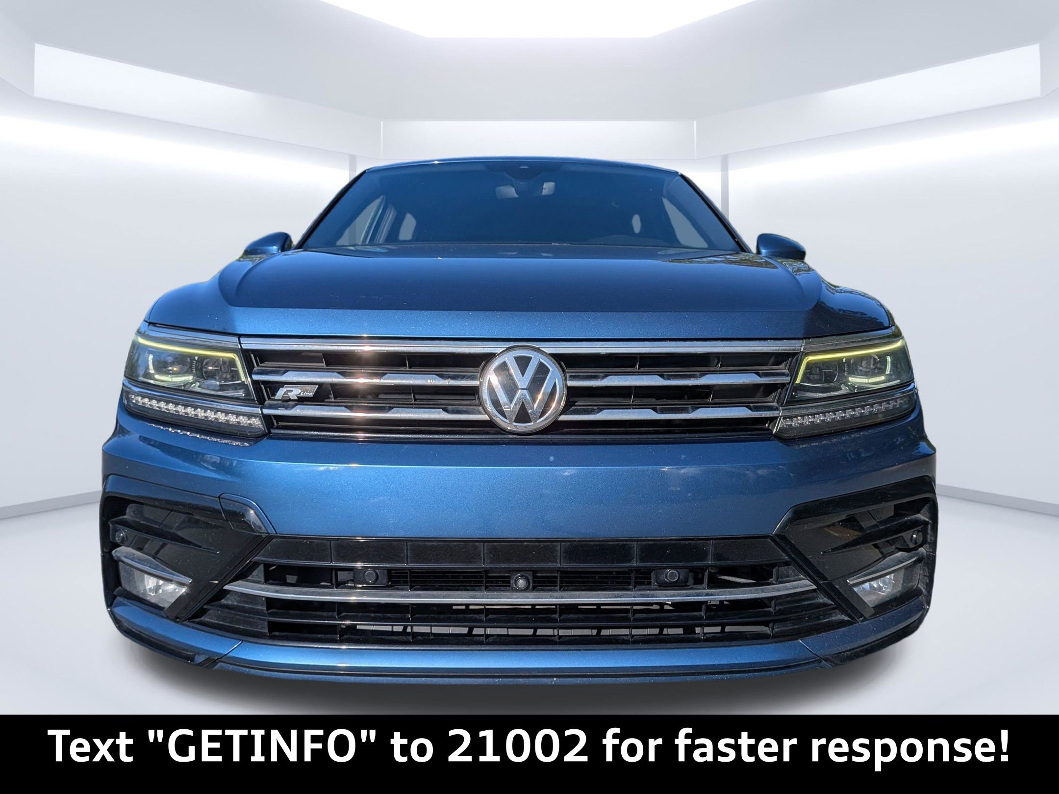 Used 2020 Volkswagen Tiguan SEL Premium R-Line w/ 3rd Row Seat Package image 10