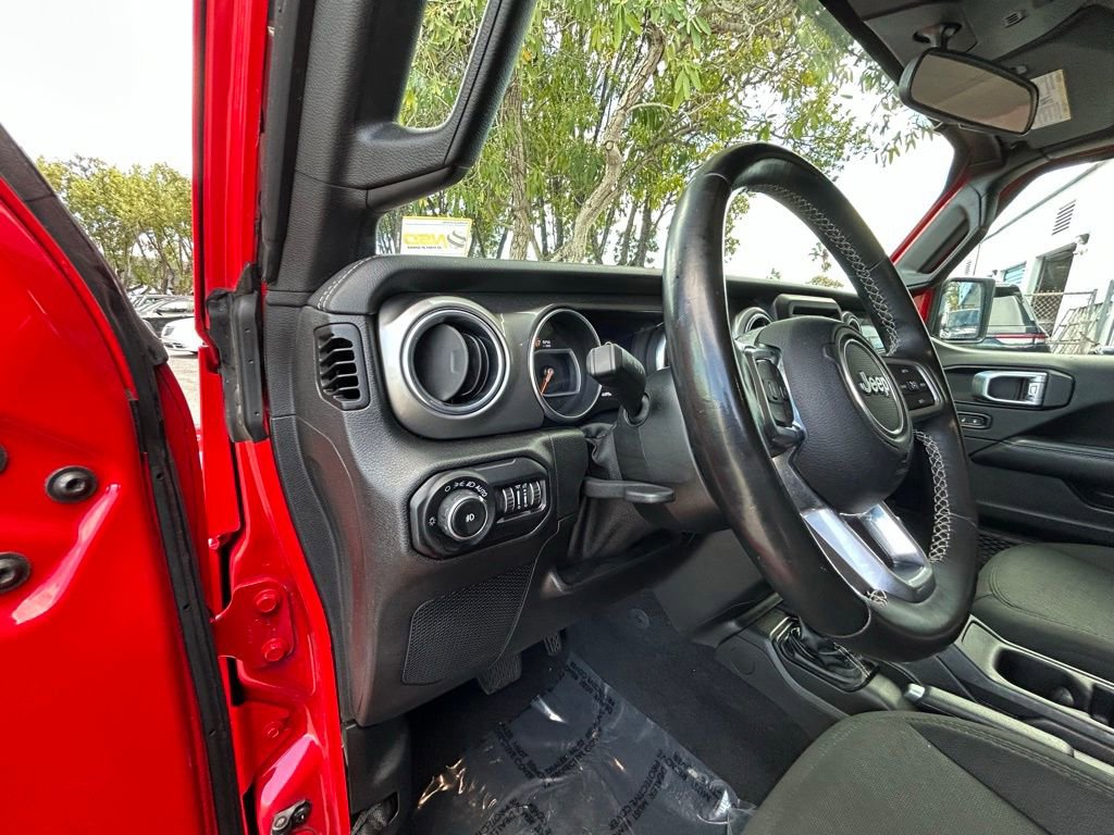 Used 2021 Jeep Wrangler Unlimited Sahara image 17
