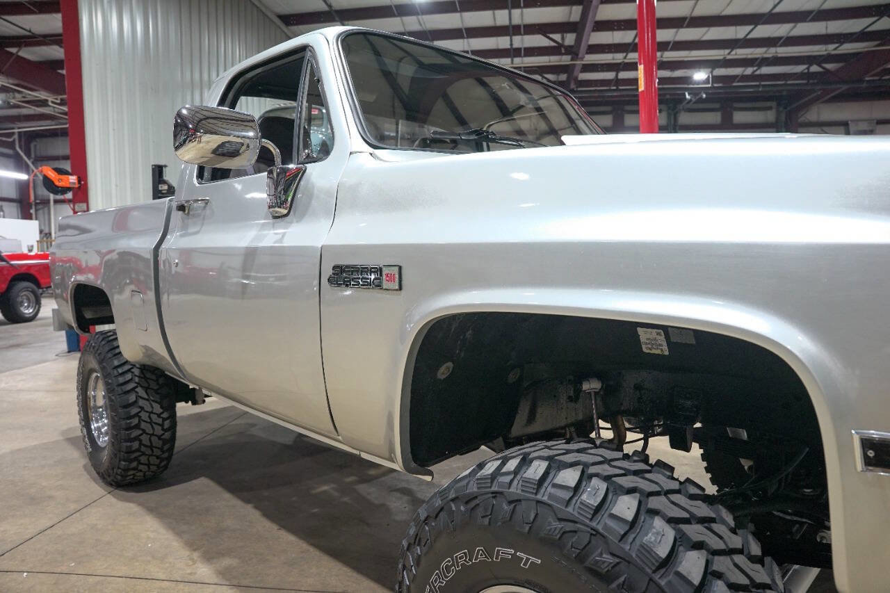 Used 1987 GMC Sierra 1500 R1500 2dr Standard Cab SB image 28