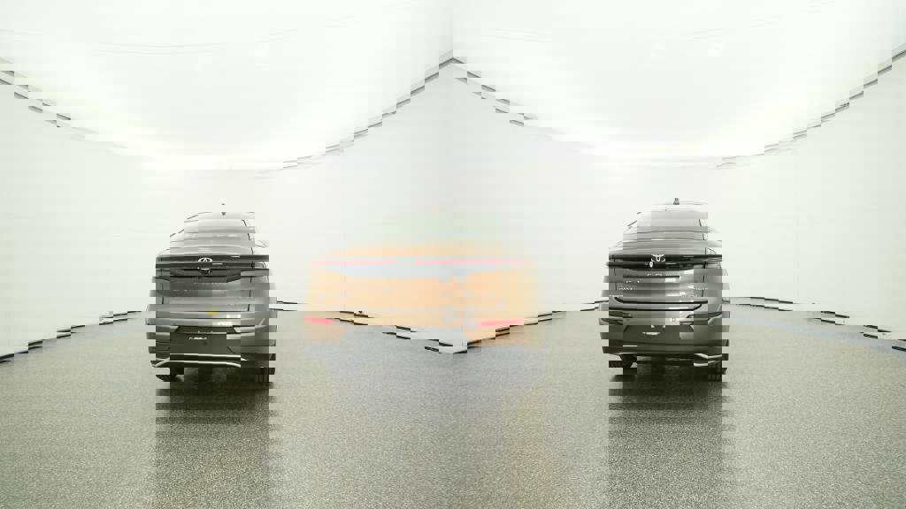 New 2026 Toyota Crown Platinum image 22