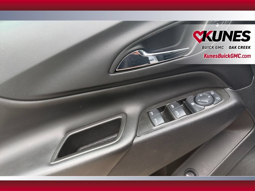 Used 2024 Chevrolet Equinox LT AWD/4WD image 21