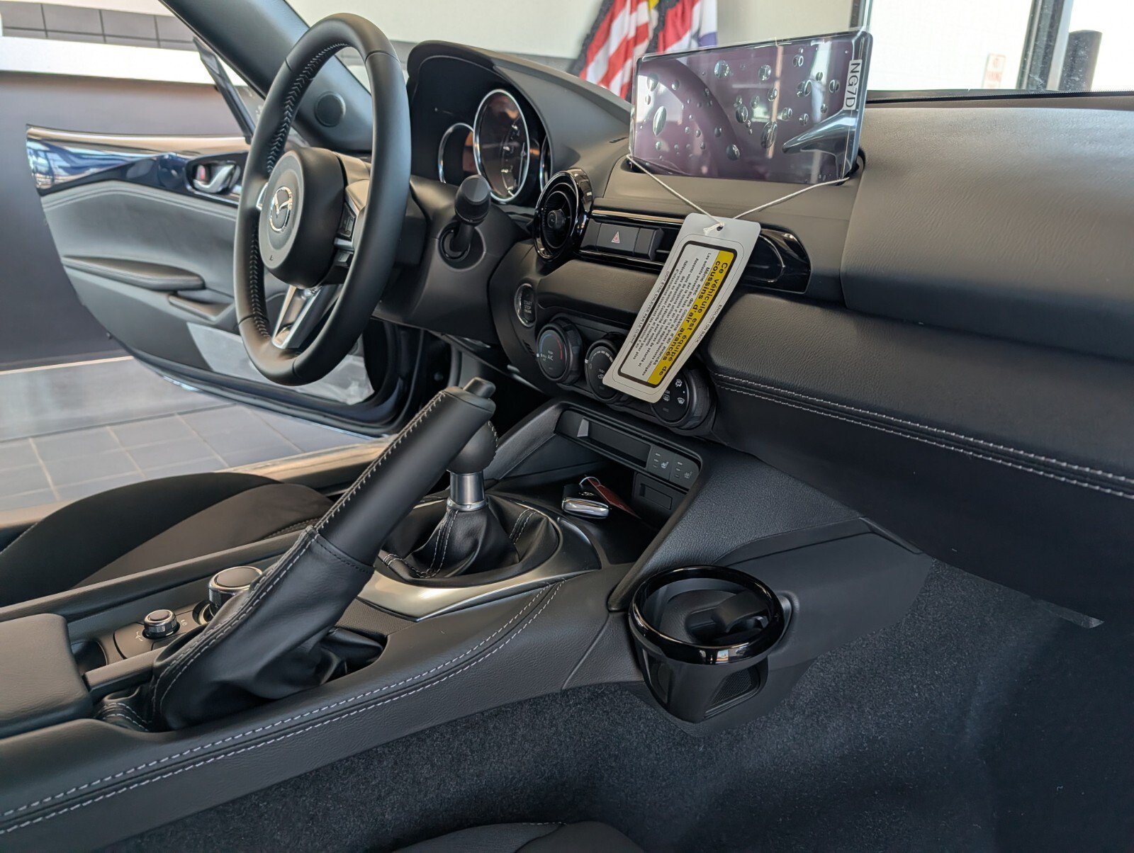 New 2026 MAZDA MX-5 Miata Club w/ Interior Package RWD image 14