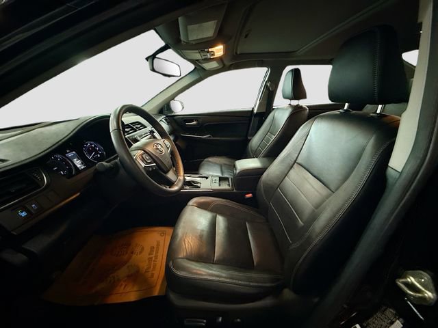 Used 2017 Toyota Camry XLE w/ Moonroof Package FWD image 20