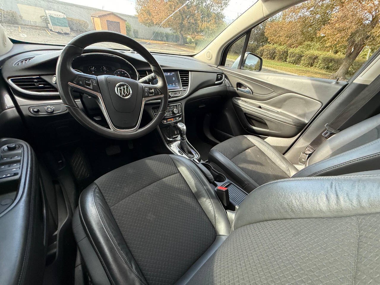 Used 2017 Buick Encore Preferred AWD/4WD image 9