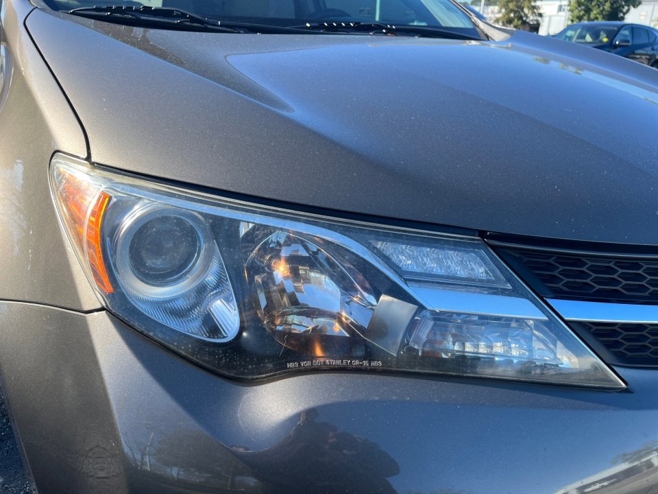 Used 2015 Toyota RAV4 XLE image 24