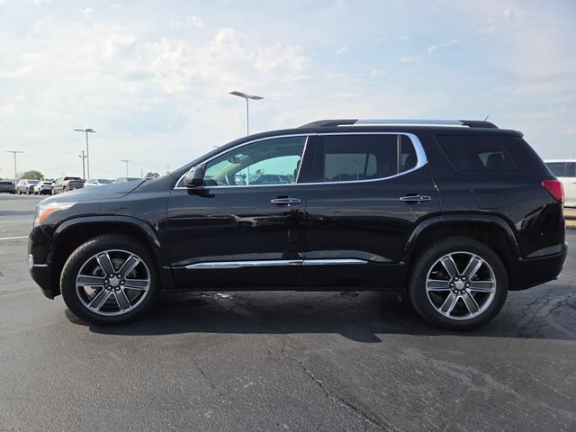 Used 2017 GMC Acadia Denali w/ Technology Package FWD image 15