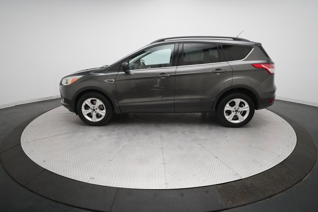 Used 2016 Ford Escape SE w/ SE Leather Comfort Package image 25