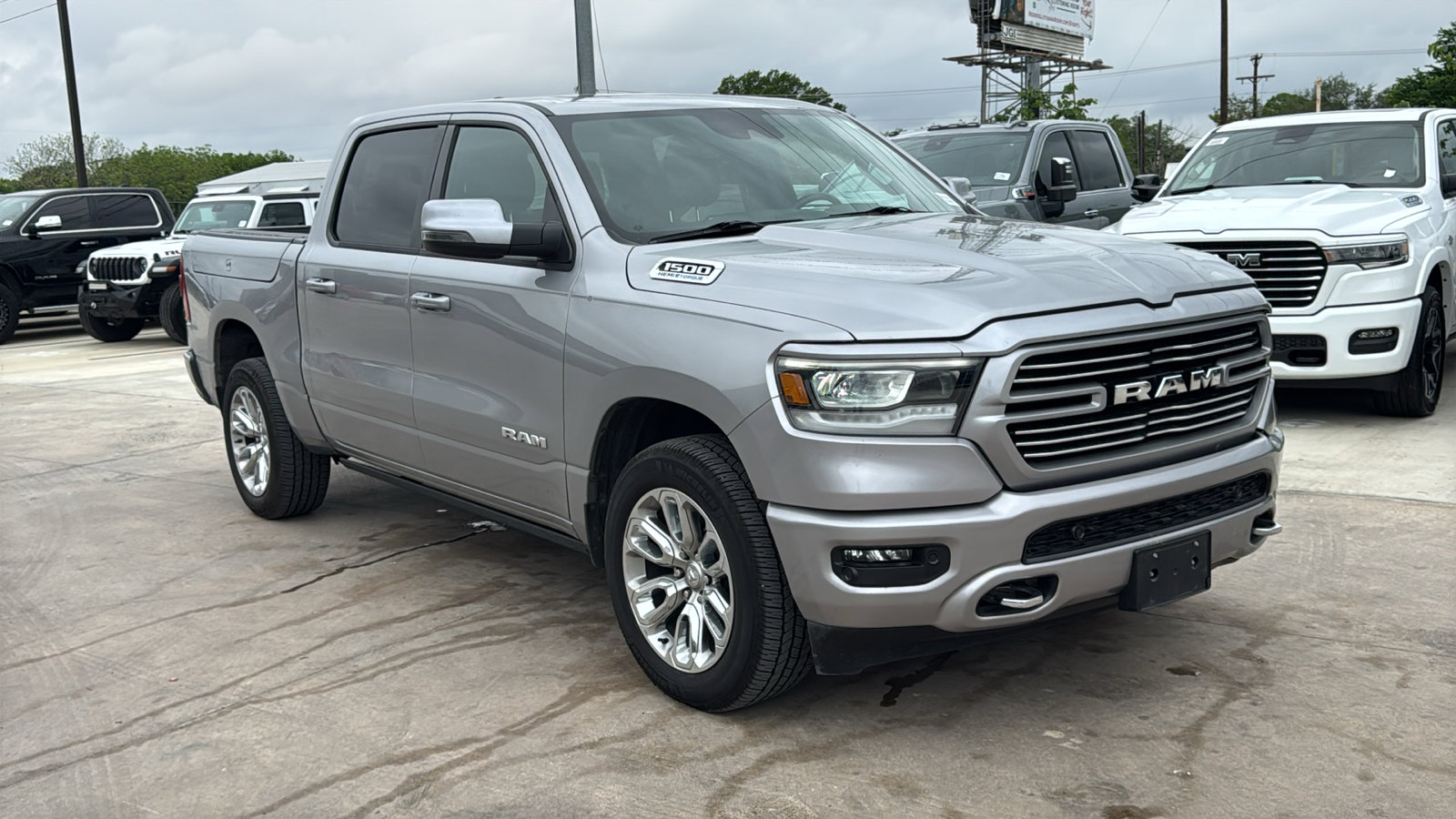 Certified 2024 RAM 1500 Laramie AWD/4WD image 3