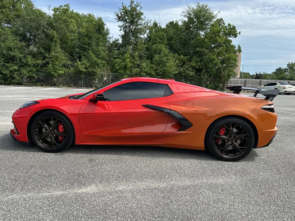 Used 2021 Chevrolet Corvette Stingray Premium Conv w/ Z51 Performance Package RWD image 3