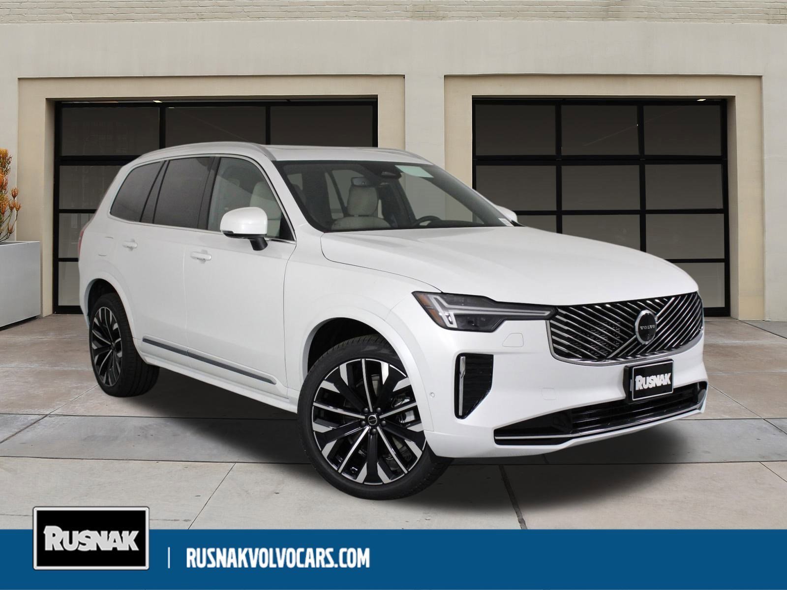 New 2026 Volvo XC90 B6 Plus w/ Protection Package